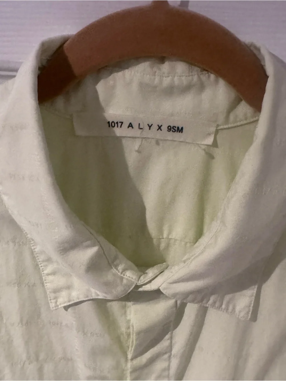ALYX Men's Short-Sleeve Button-Up Shirt - Light Green Logo print - Picture 2 of 5
